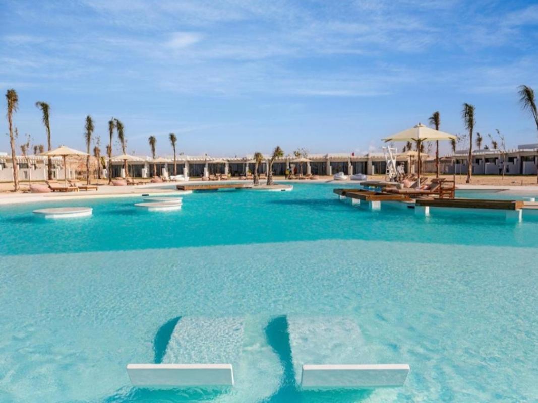 Отель D-Bay North Coast Zawiyat 'abd al Mun'im Экстерьер фото